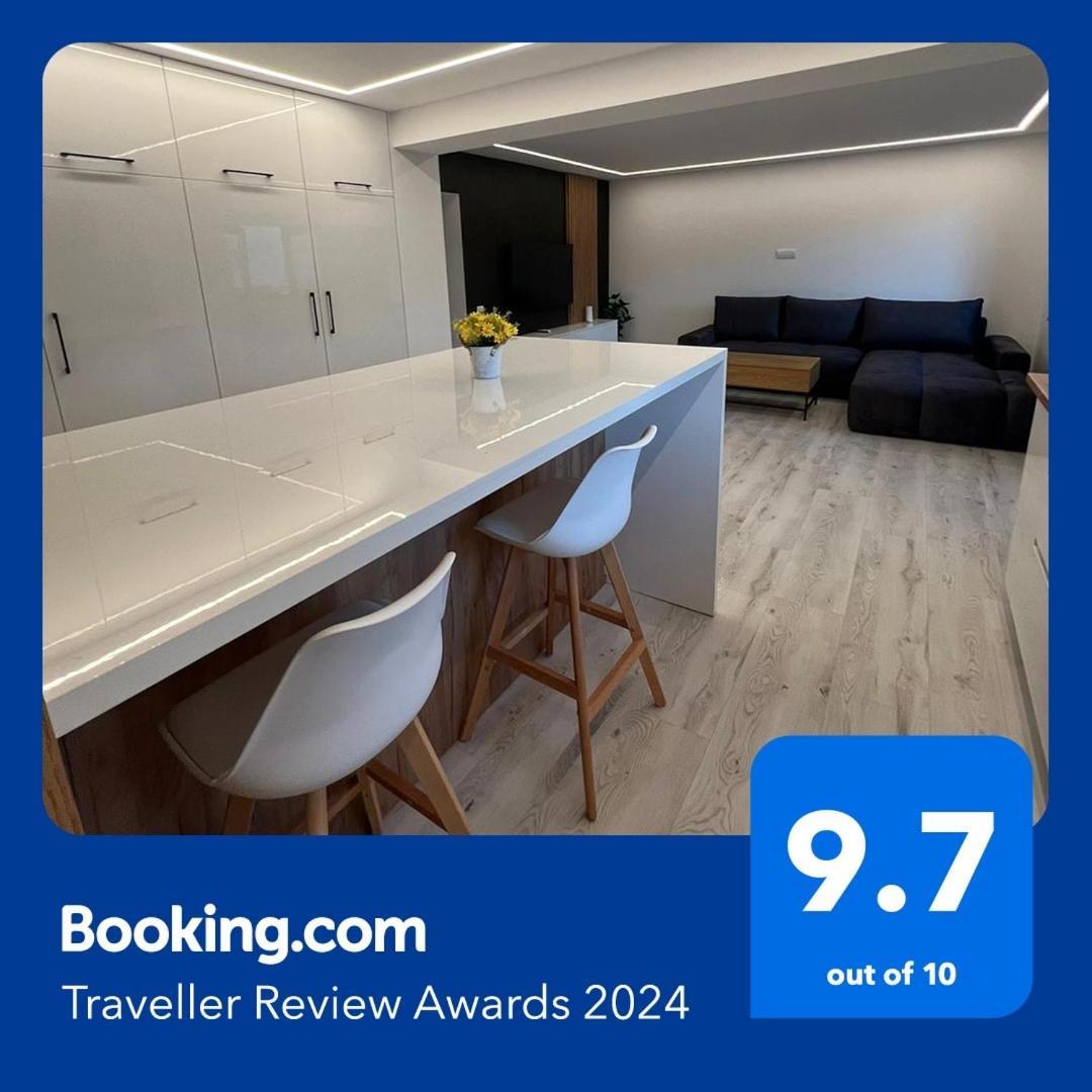 Modern Premium Apartment 1 特尔戈维什泰 外观 照片
